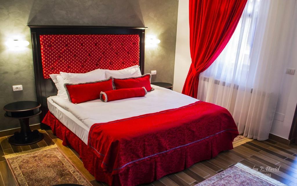 Hotel Galany Radauti Ngoại thất bức ảnh