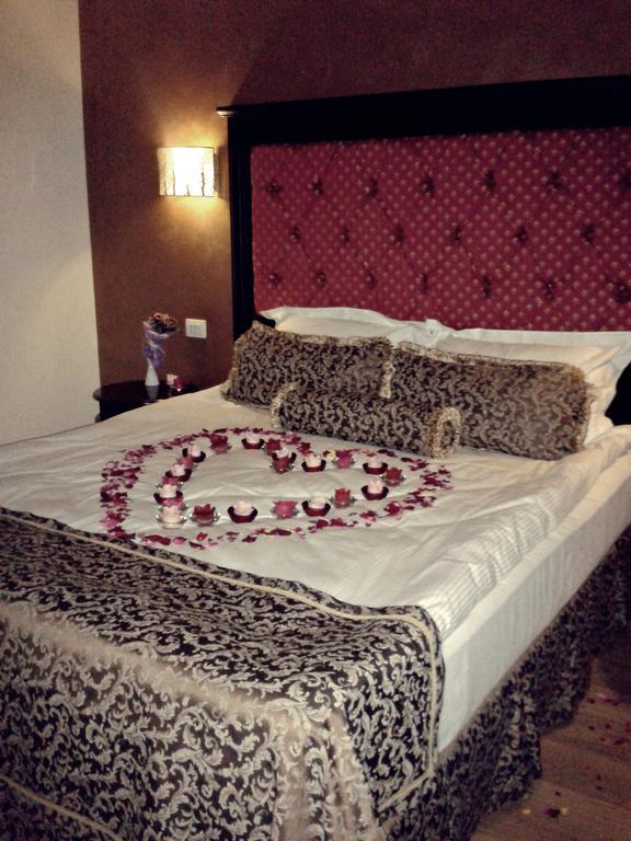 Hotel Galany Radauti Ngoại thất bức ảnh