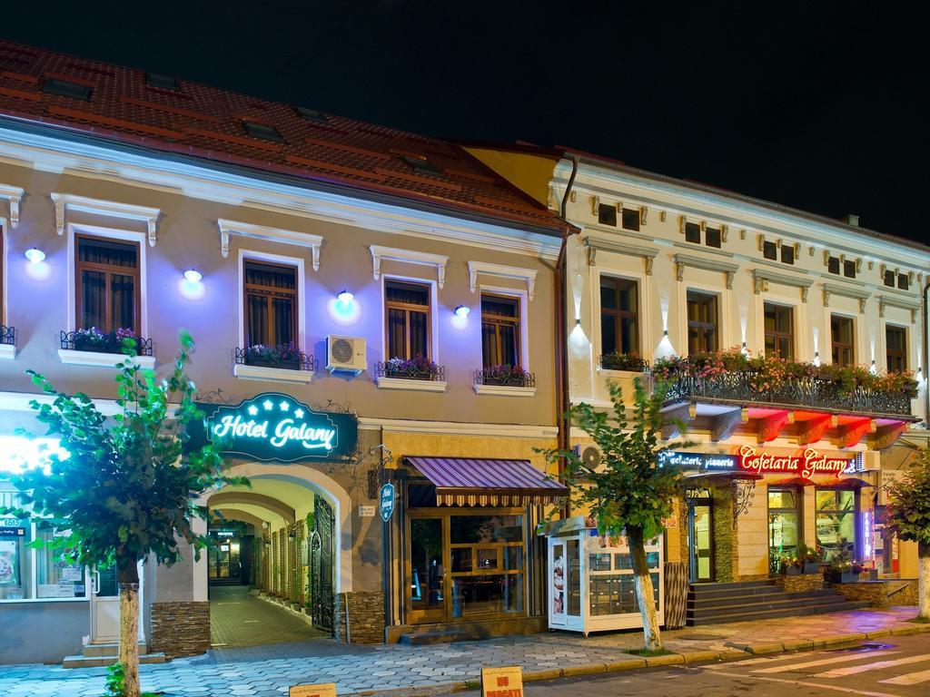Hotel Galany Radauti Ngoại thất bức ảnh