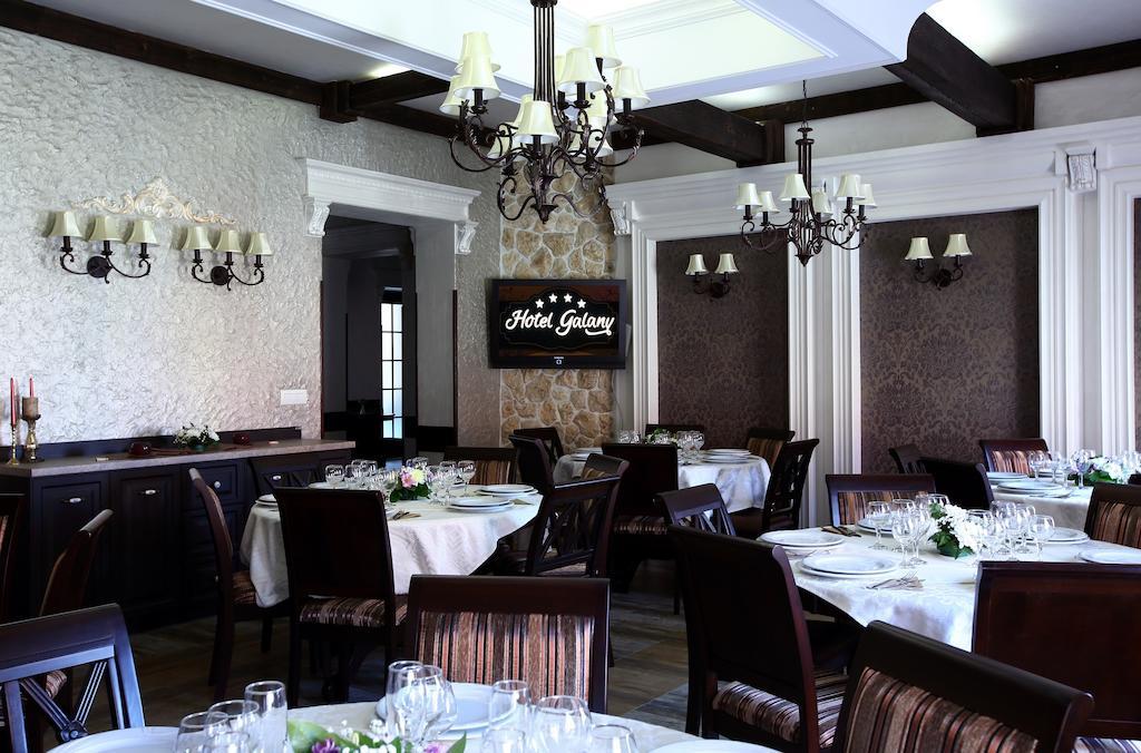 Hotel Galany Radauti Ngoại thất bức ảnh