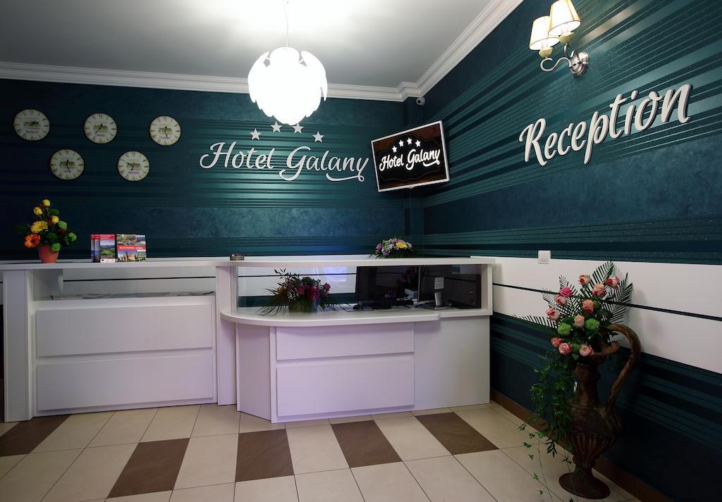 Hotel Galany Radauti Ngoại thất bức ảnh
